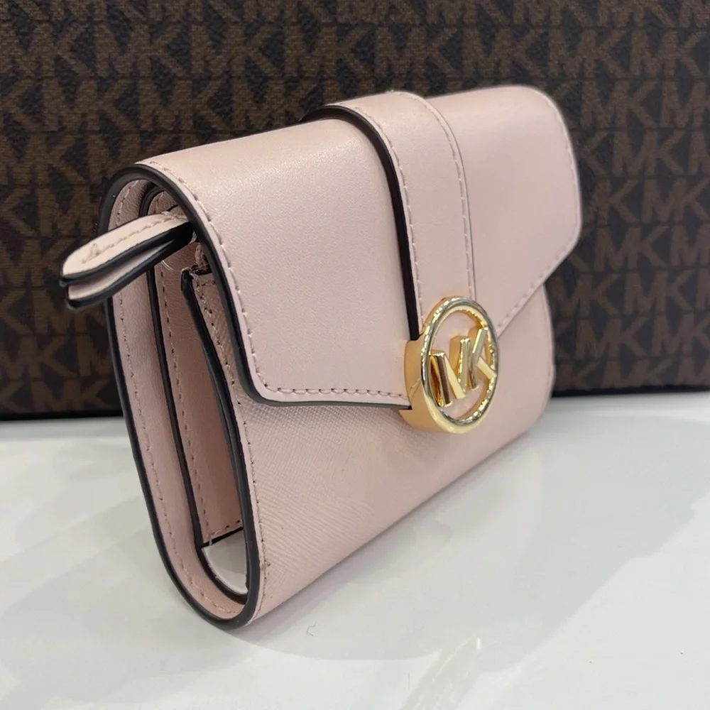 MICHAEL KORS
Carmen Medium Faux Leather Wallet
Powder Blush 
NWT - Picture 2 of 16